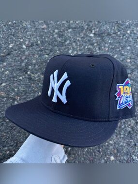 Vintage New York Yankees Fitted Hat Cap 7 3/4 World Series 1999 59fifty Patch